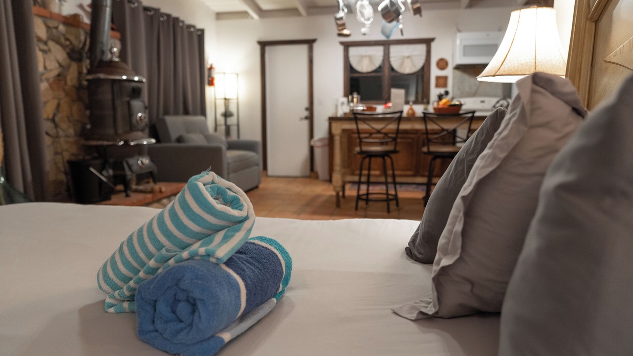 Photo of Bedroom in Morongo Valley