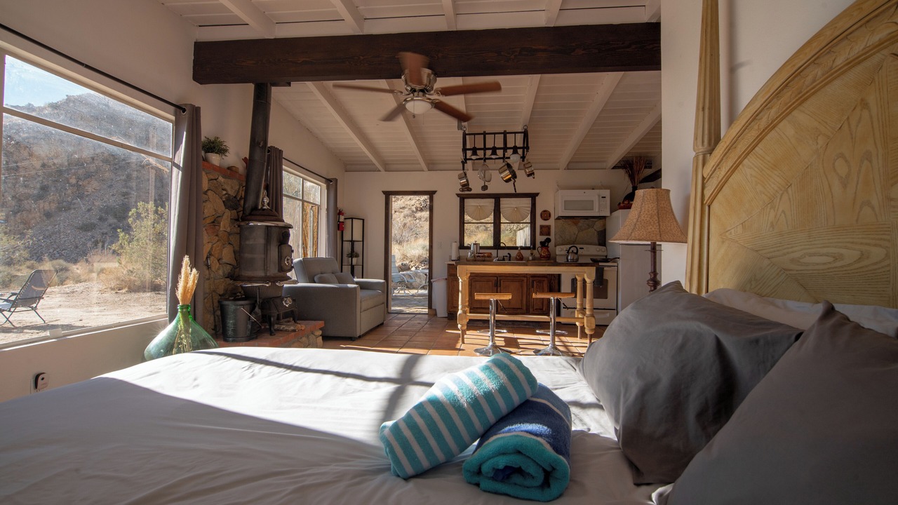 Photo of Bedroom in Morongo Valley