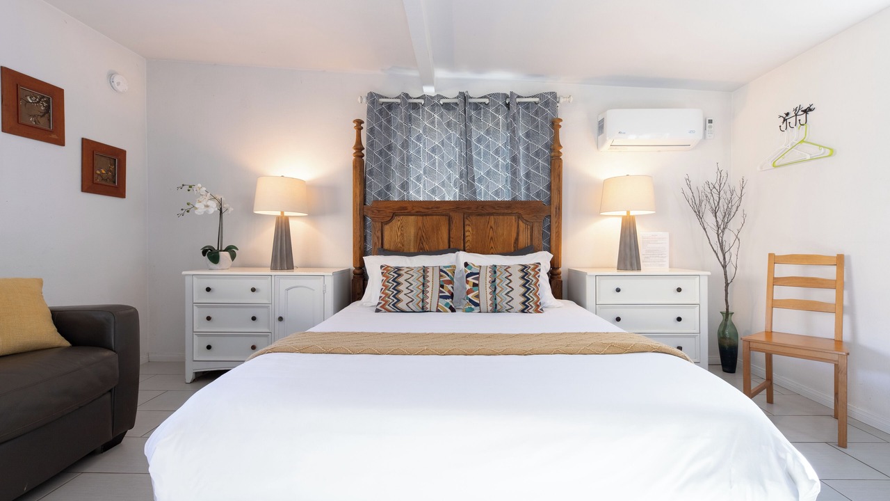 Photo of Bedroom in Morongo Valley