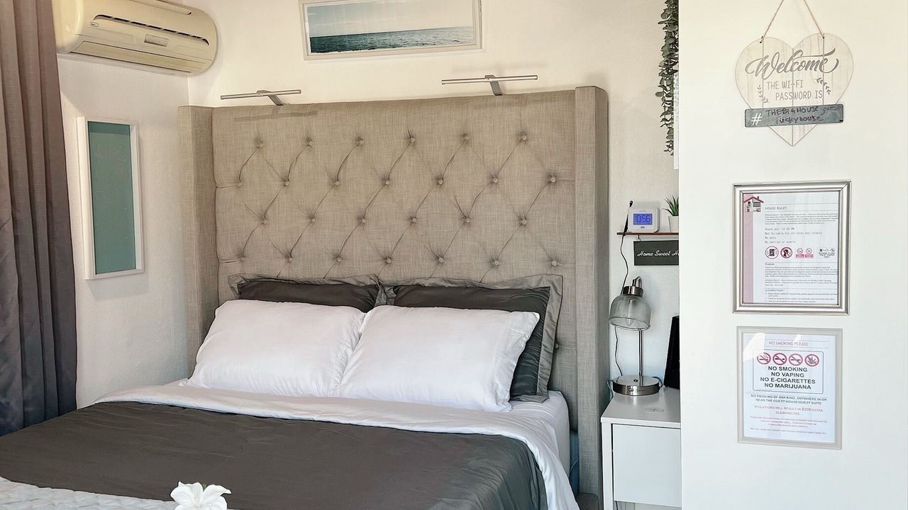 Photo of Bedroom in Van Nuys