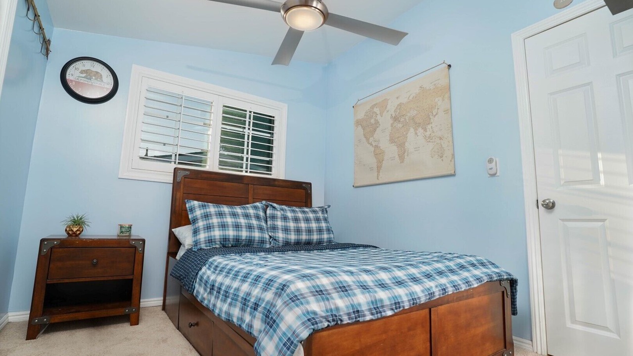 Photo of Bedroom in Canyon Country