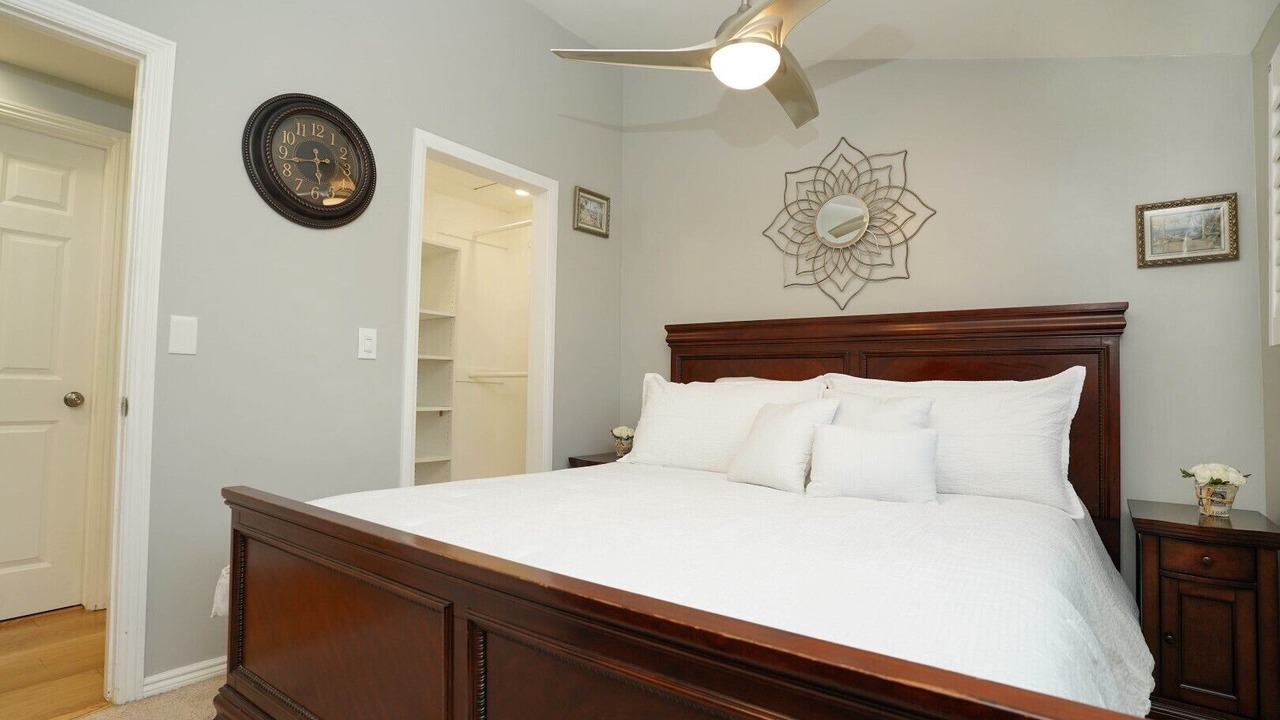 Photo of Bedroom in Canyon Country