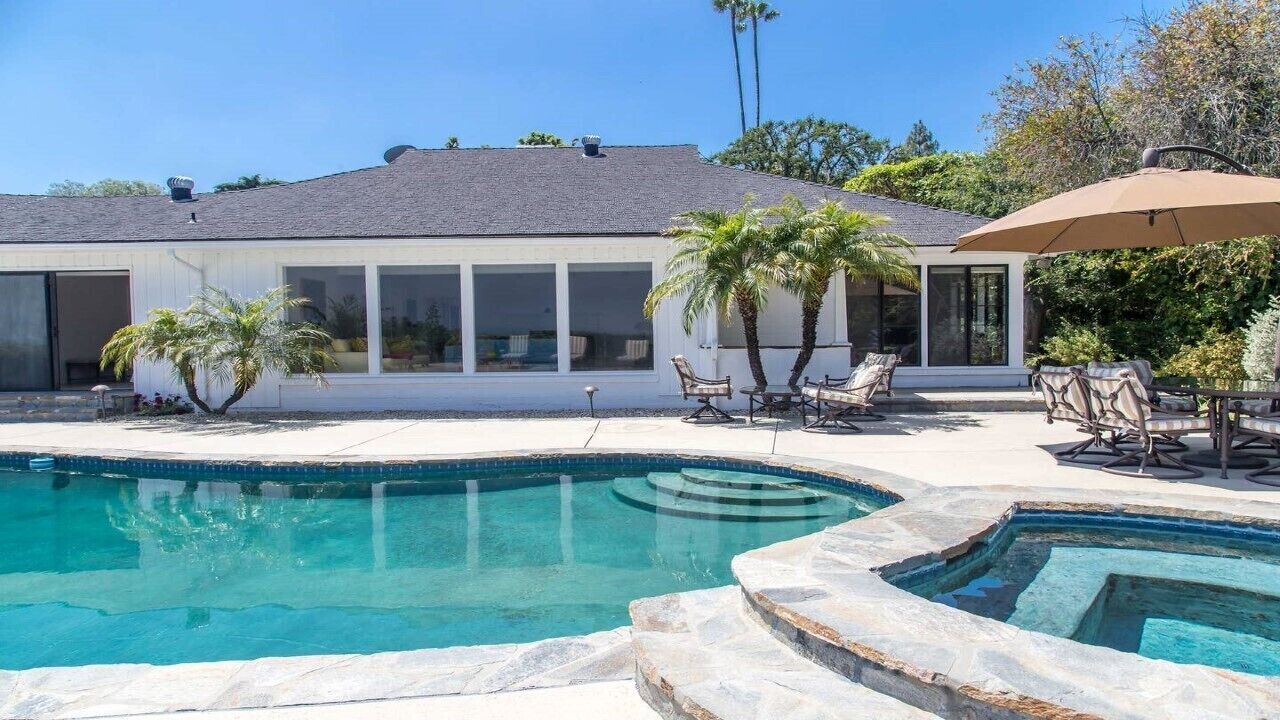 Photo of Outdoor in Sherman Oaks