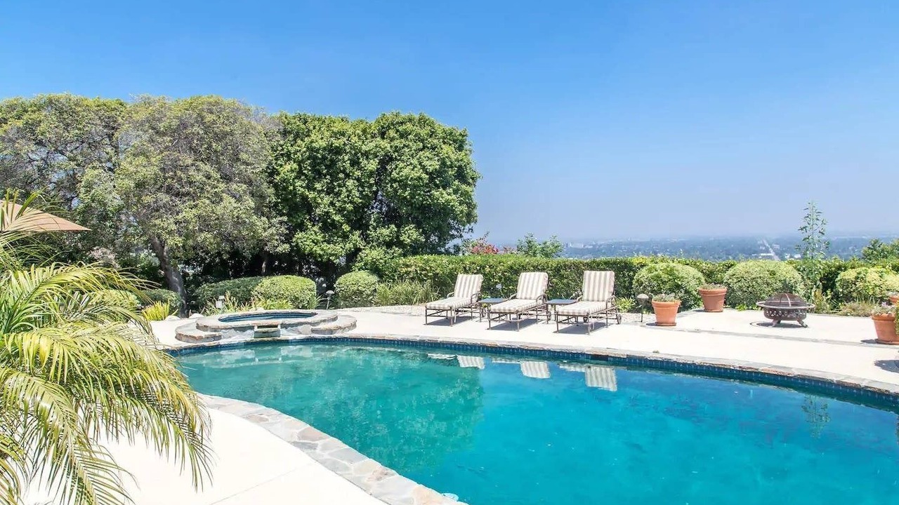 Photo of Outdoor in Sherman Oaks