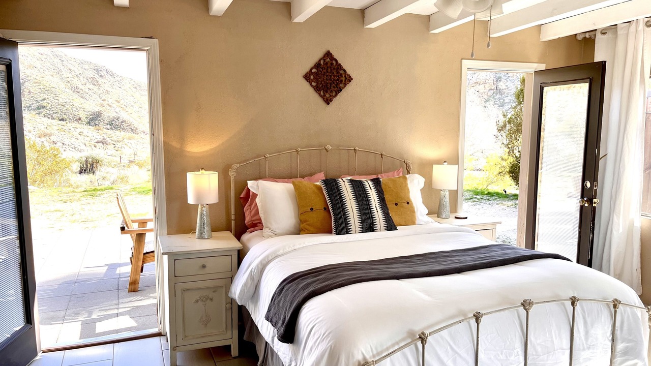 Photo of Bedroom in Morongo Valley