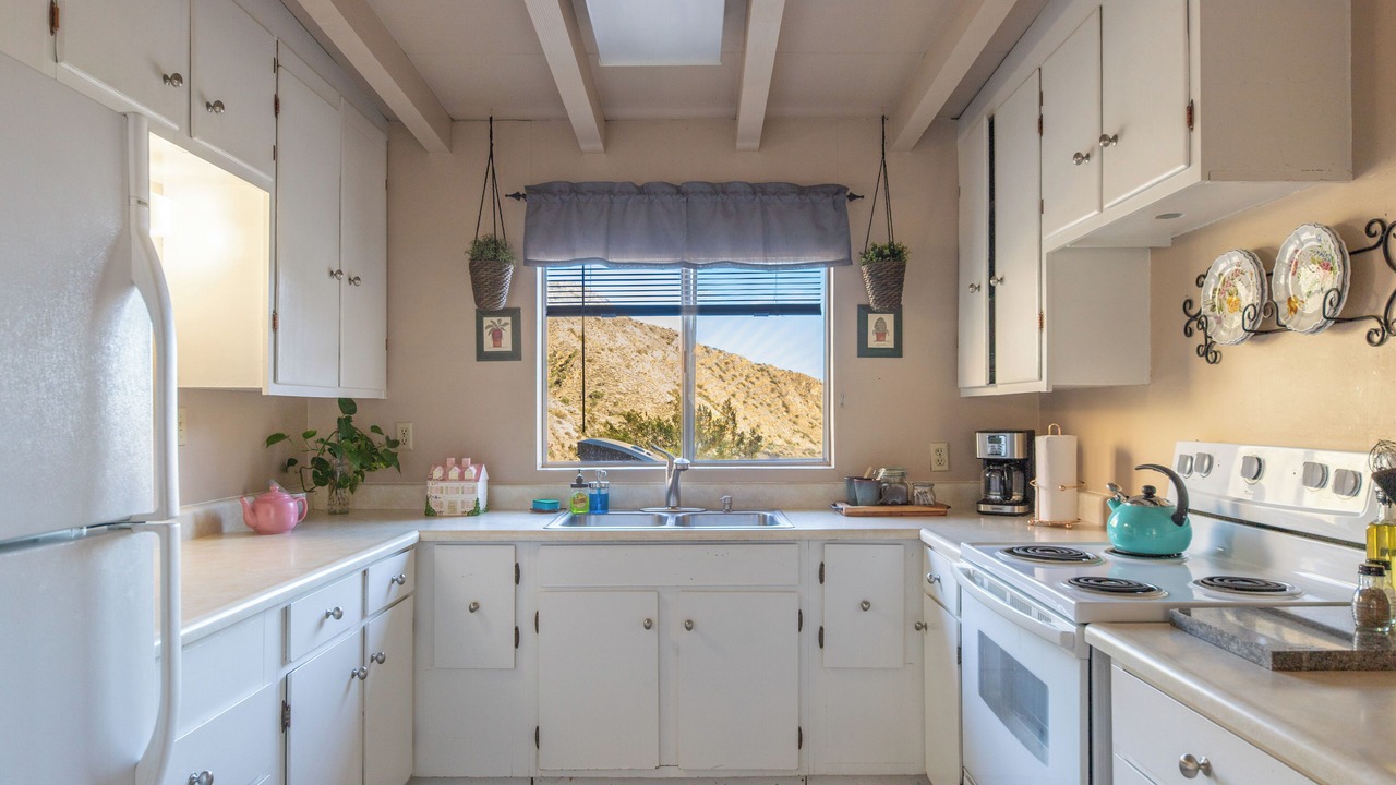 Photo of Kitchen in Morongo Valley