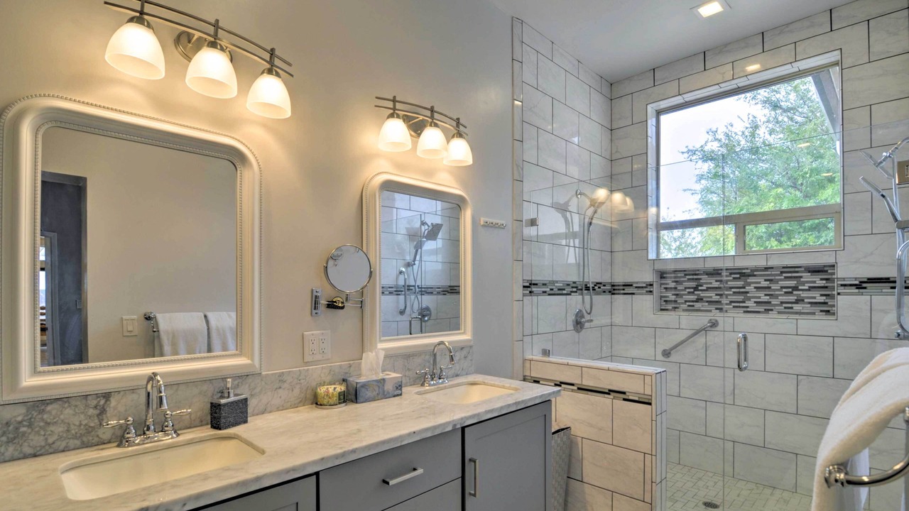 Photo of Bathroom in Chico