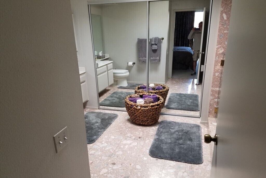 Photo of Bathroom in Sunrise Vista Chino