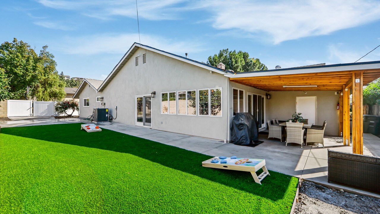 Photo of Outdoor in Orange