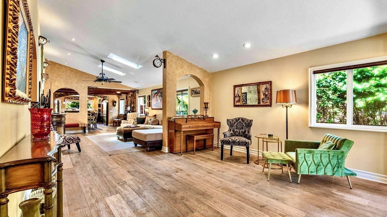 Photo of Livingroom in Capistrano Beach