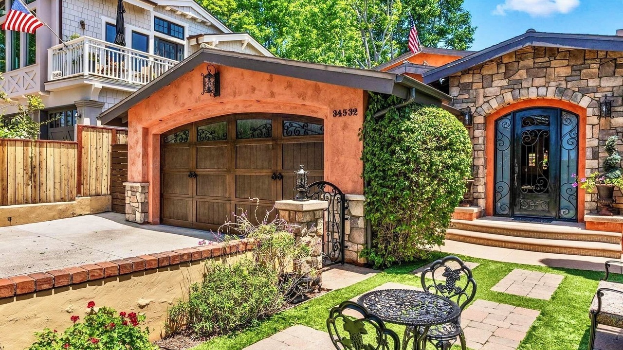 Photo of Patio Balcony in Capistrano Beach