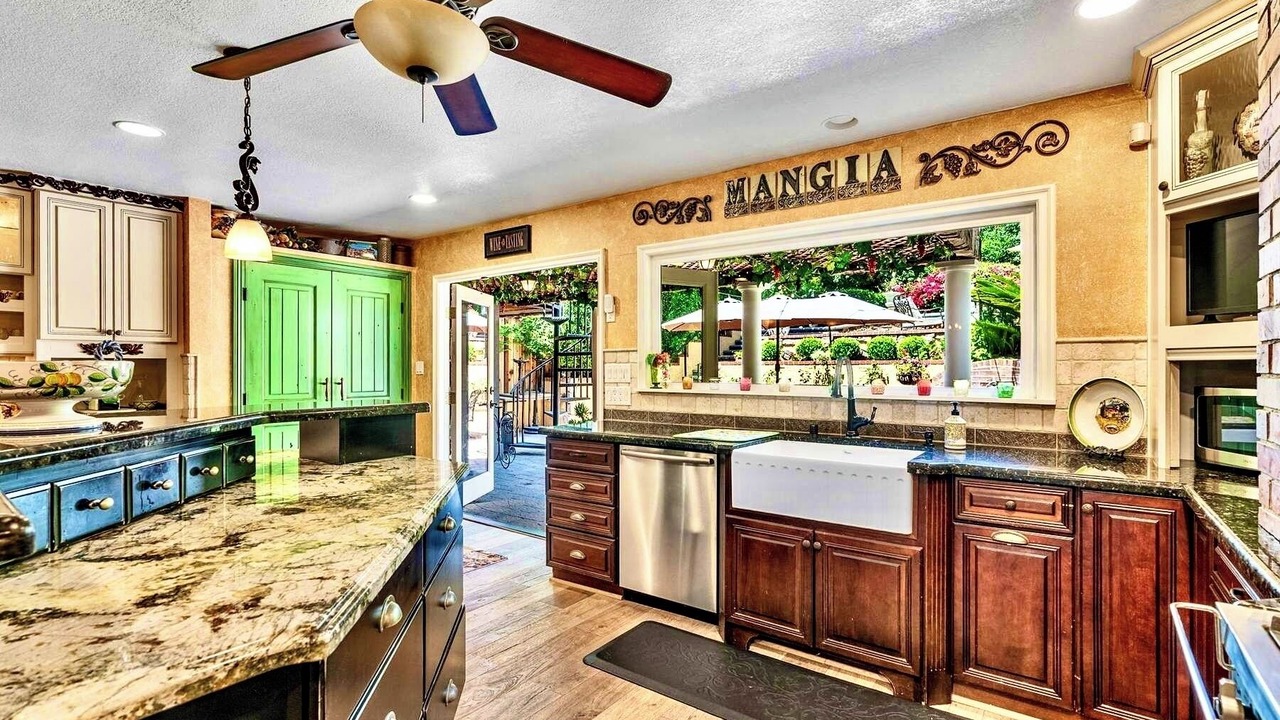 Photo of Kitchen in Capistrano Beach