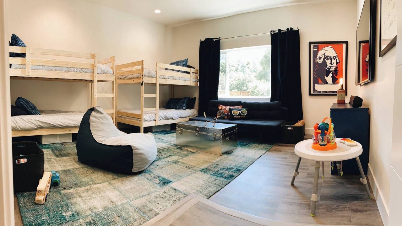 Photo of Bedroom in Altaville
