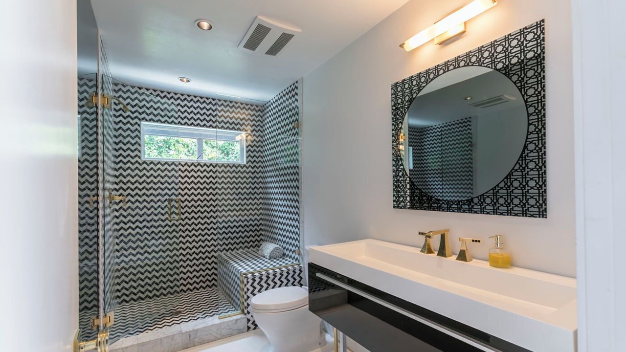 Photo of Bathroom in South Arroyo