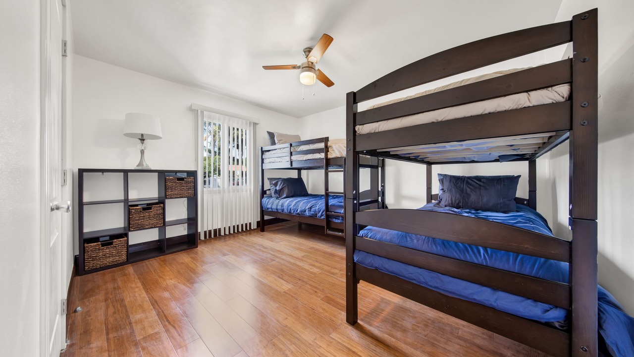 Photo of Bedroom in Lake Balboa