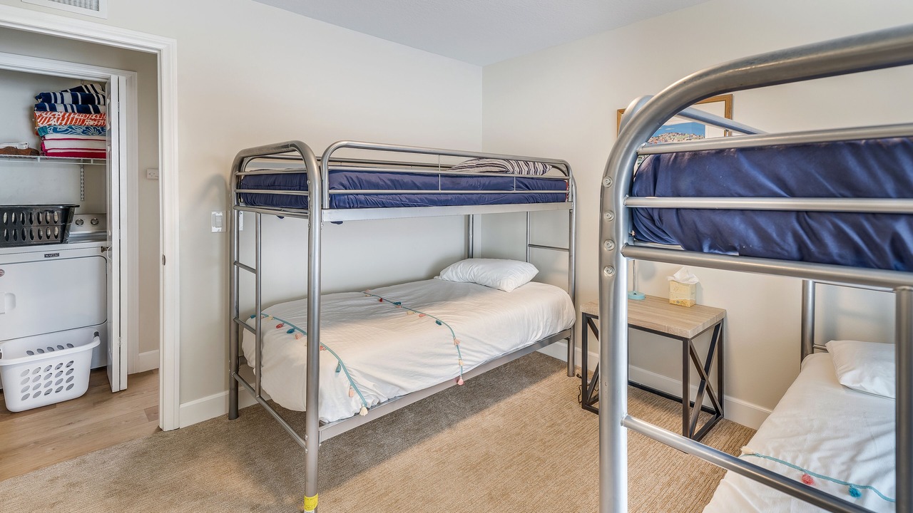 Photo of Bedroom in Huntington Beach