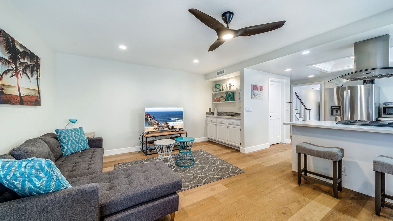 Photo of Livingroom in Huntington Beach