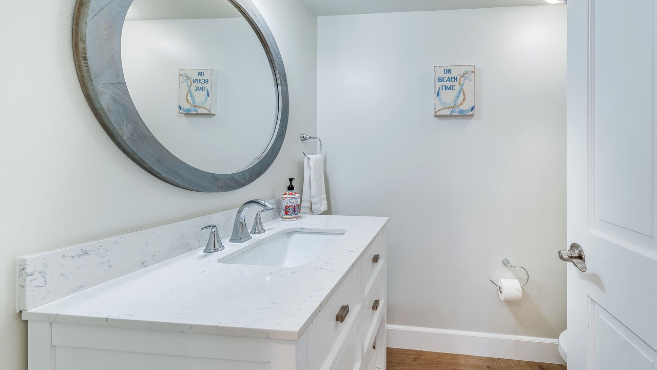 Photo of Bathroom in Huntington Beach