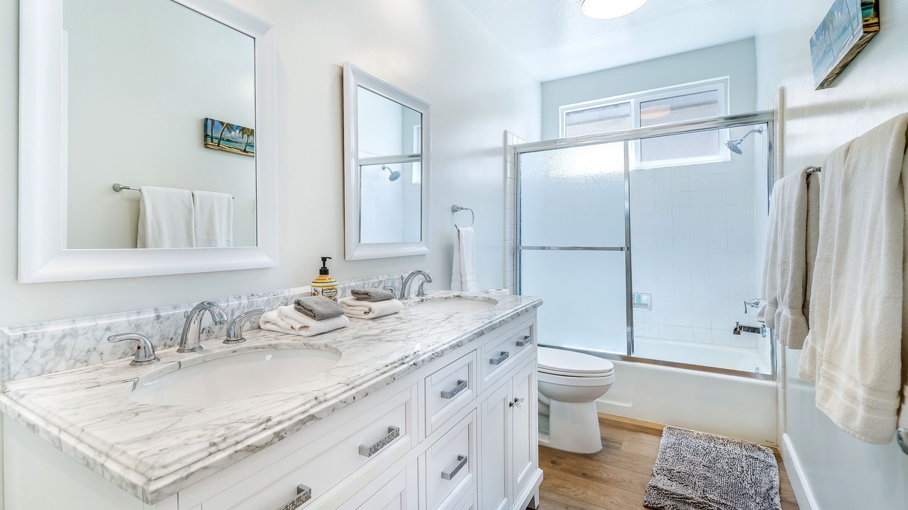 Photo of Bathroom in Huntington Beach