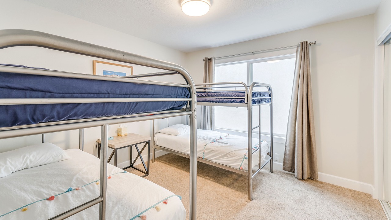 Photo of Bedroom in Huntington Beach