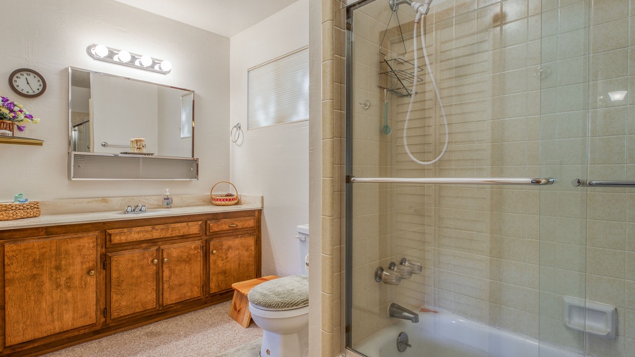 Photo of Bathroom in Arrowhead Villas