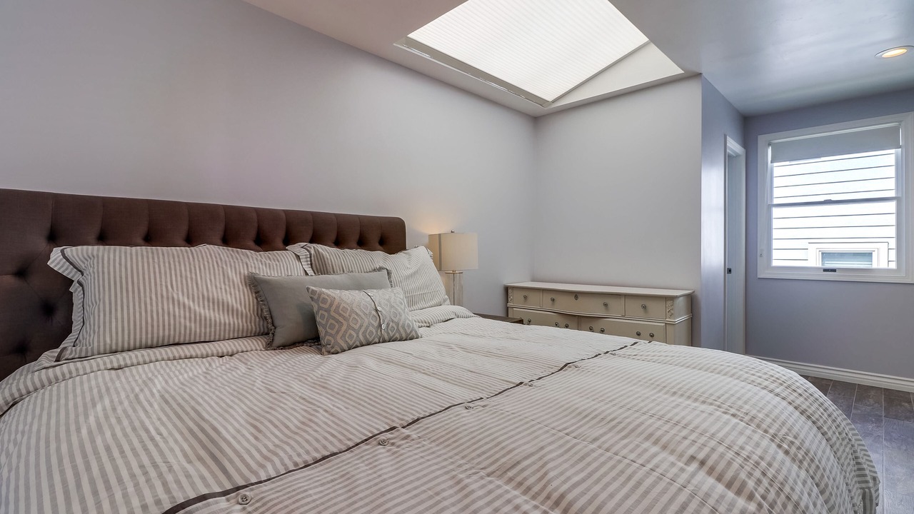 Photo of Bedroom in South Mission Beach