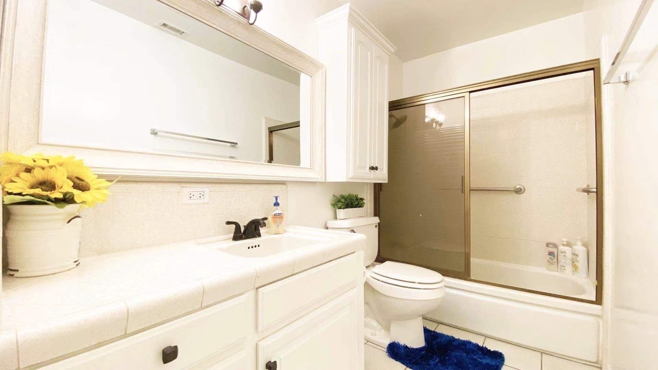 Photo of Bathroom in Sherwood Forest and Thistle Development