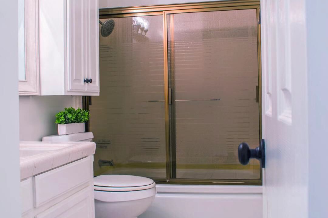 Photo of Bathroom in Sherwood Forest and Thistle Development