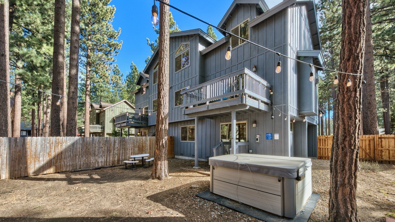 Photo of Patio Balcony in Tahoe Island