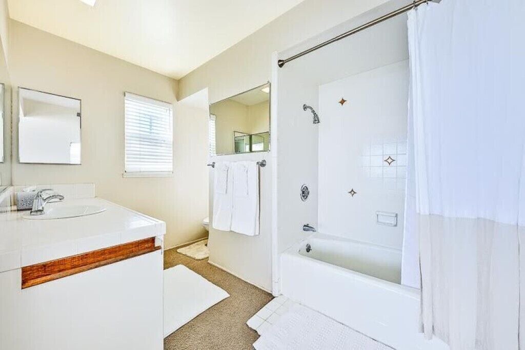 Photo of Bathroom in Capistrano Beach