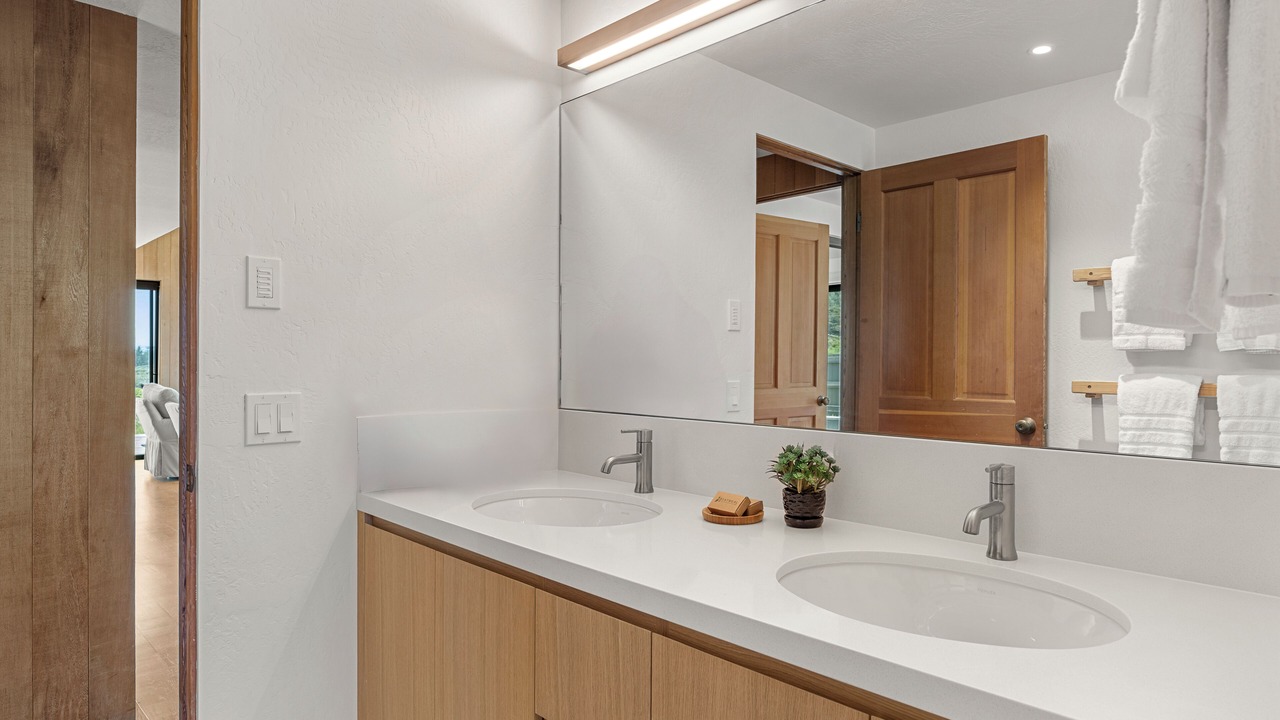Photo of Bathroom in Sea Ranch