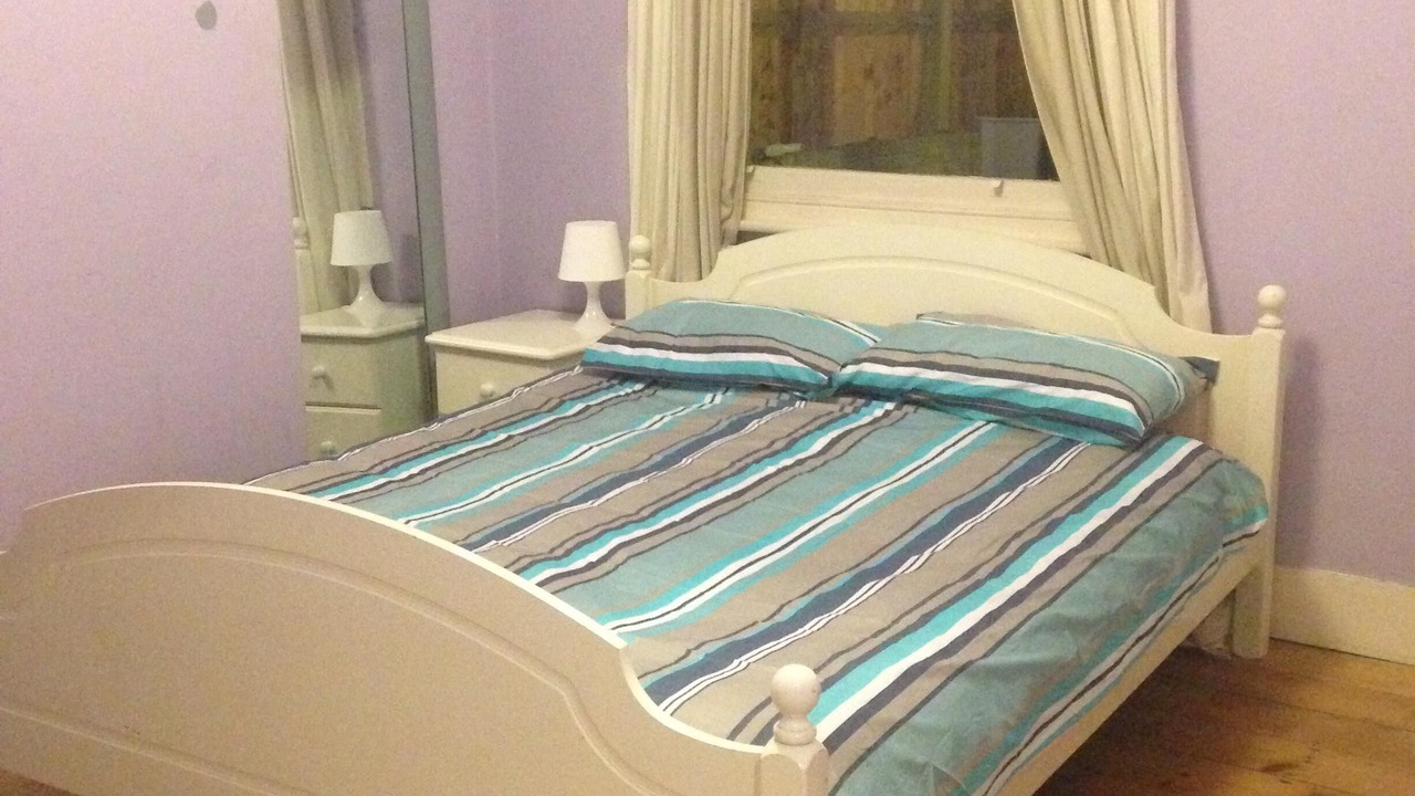 Photo of Bedroom in Telegraph Hill