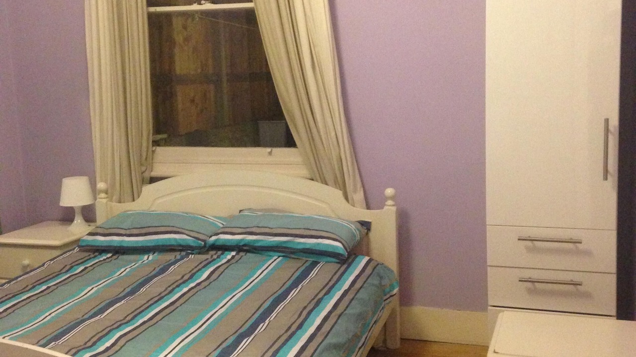 Photo of Bedroom in Telegraph Hill