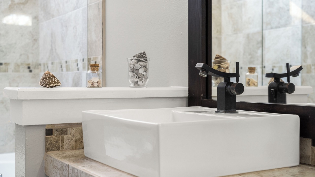 Photo of Bathroom in Huntington Beach