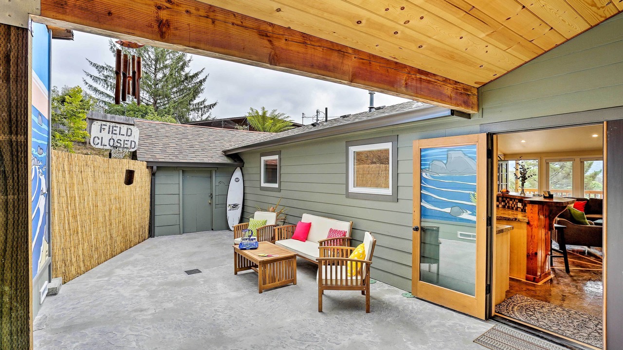 Photo of Patio Balcony in Blue Lake