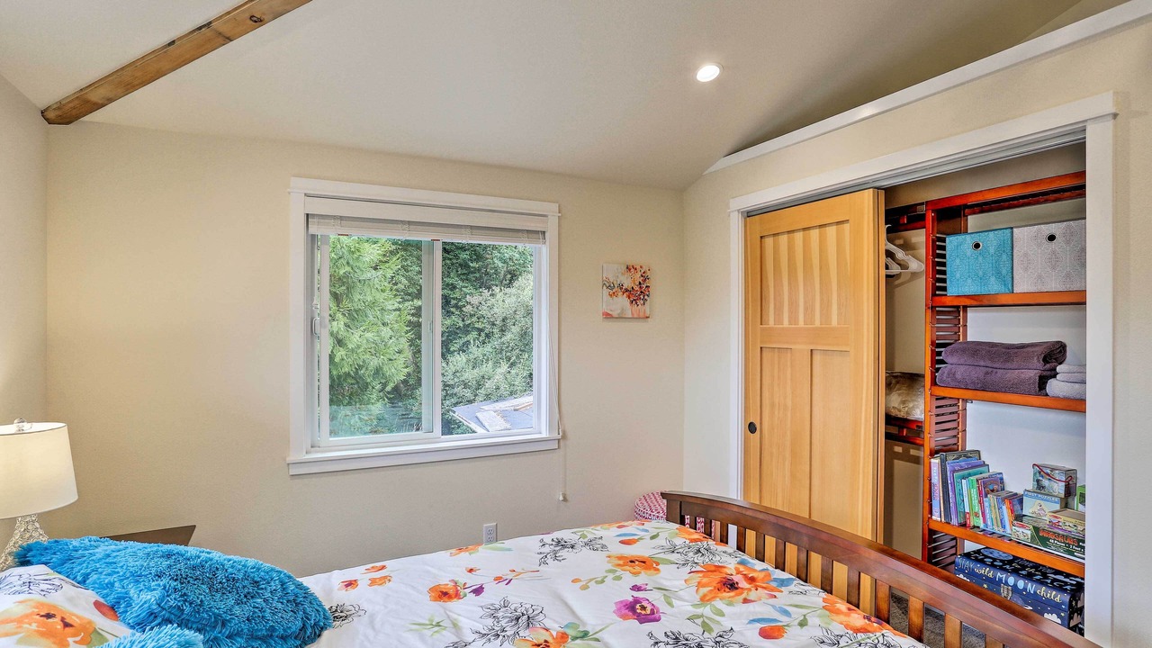 Photo of Bedroom in Blue Lake