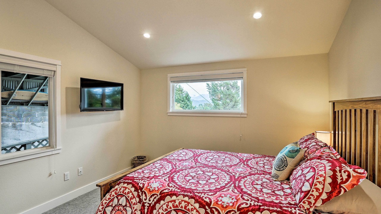 Photo of Bedroom in Blue Lake