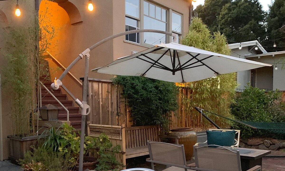Photo of Outdoor in Upper Telegraph