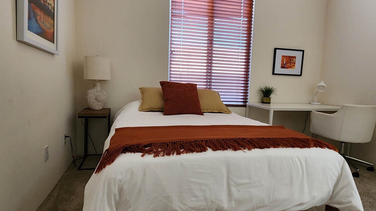 Photo of Bedroom in Desert Club Estates