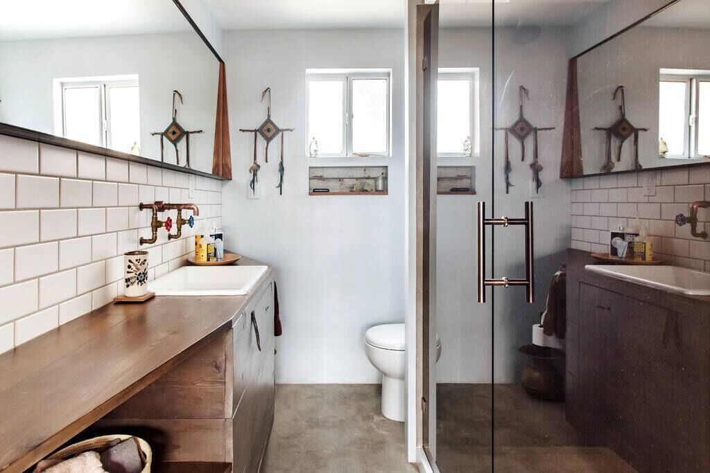 Photo of Bathroom in Joshua Tree