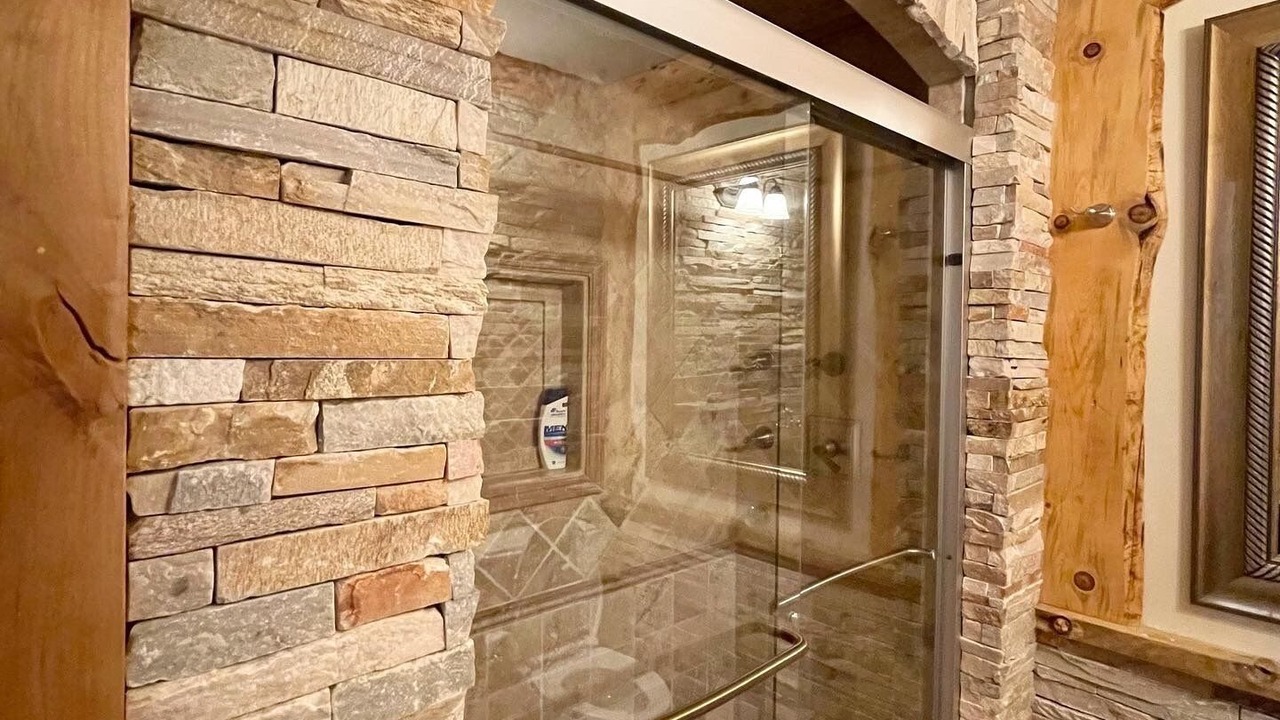 Photo of Bathroom in Lake Arrowhead