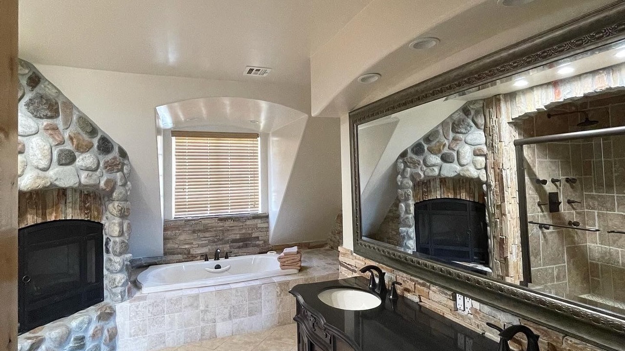 Photo of Bathroom in Lake Arrowhead