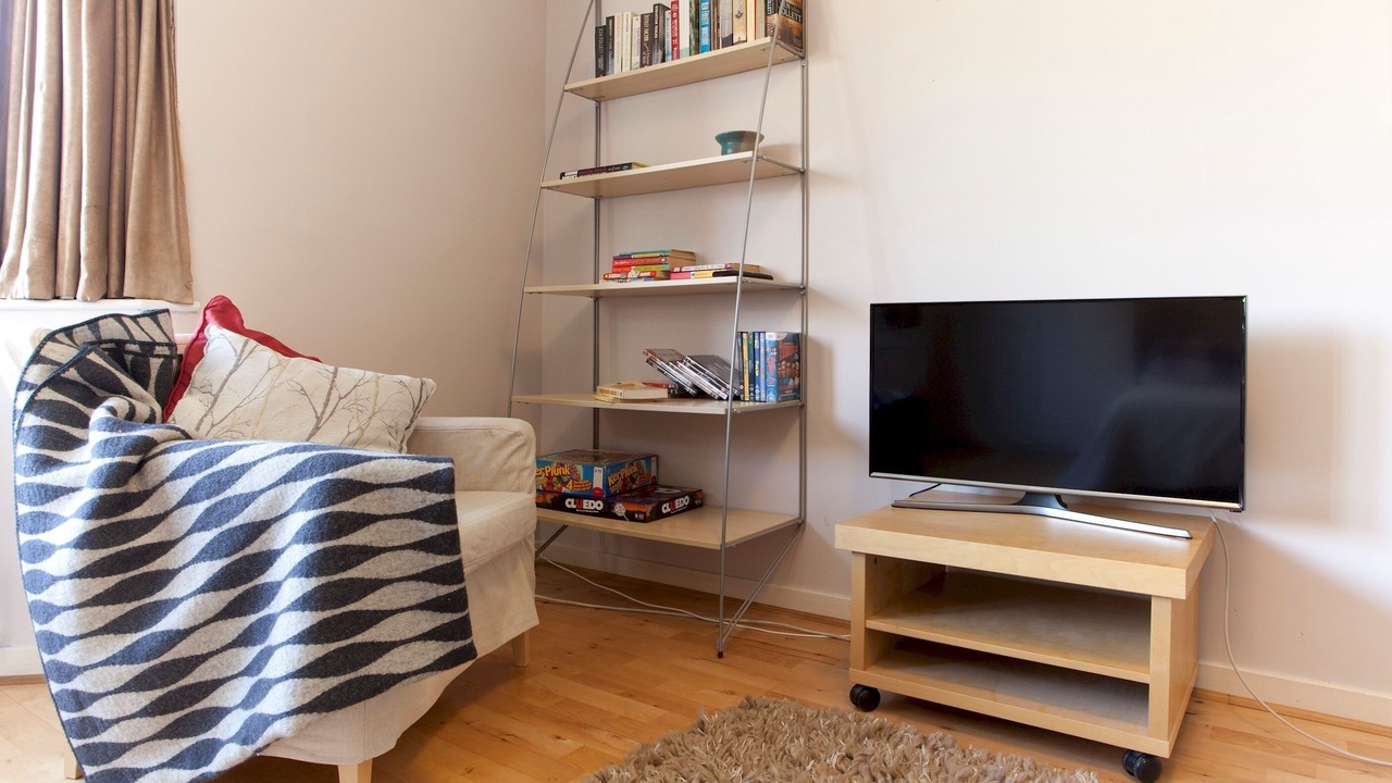 Photo of Livingroom in Tower Hill