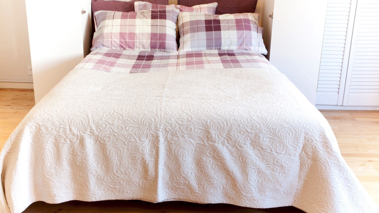 Photo of Bedroom in Tower Hill