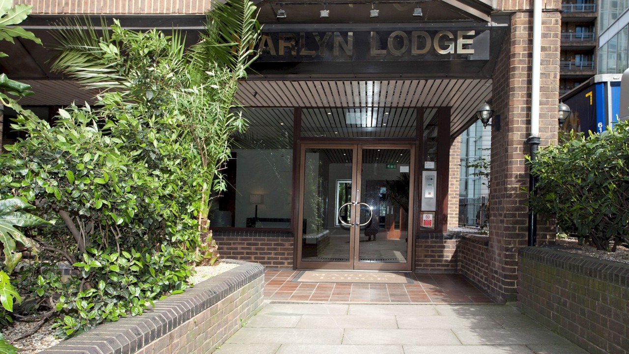 Photo of Outdoor in Tower Hill