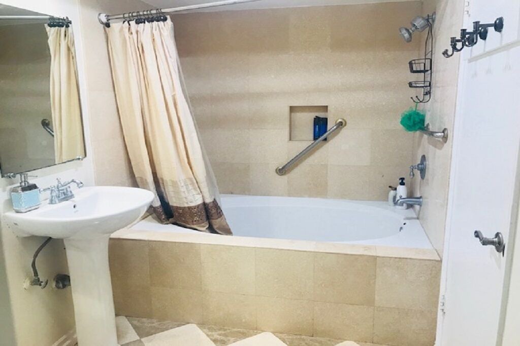 Photo of Bathroom in Playa Del Rey