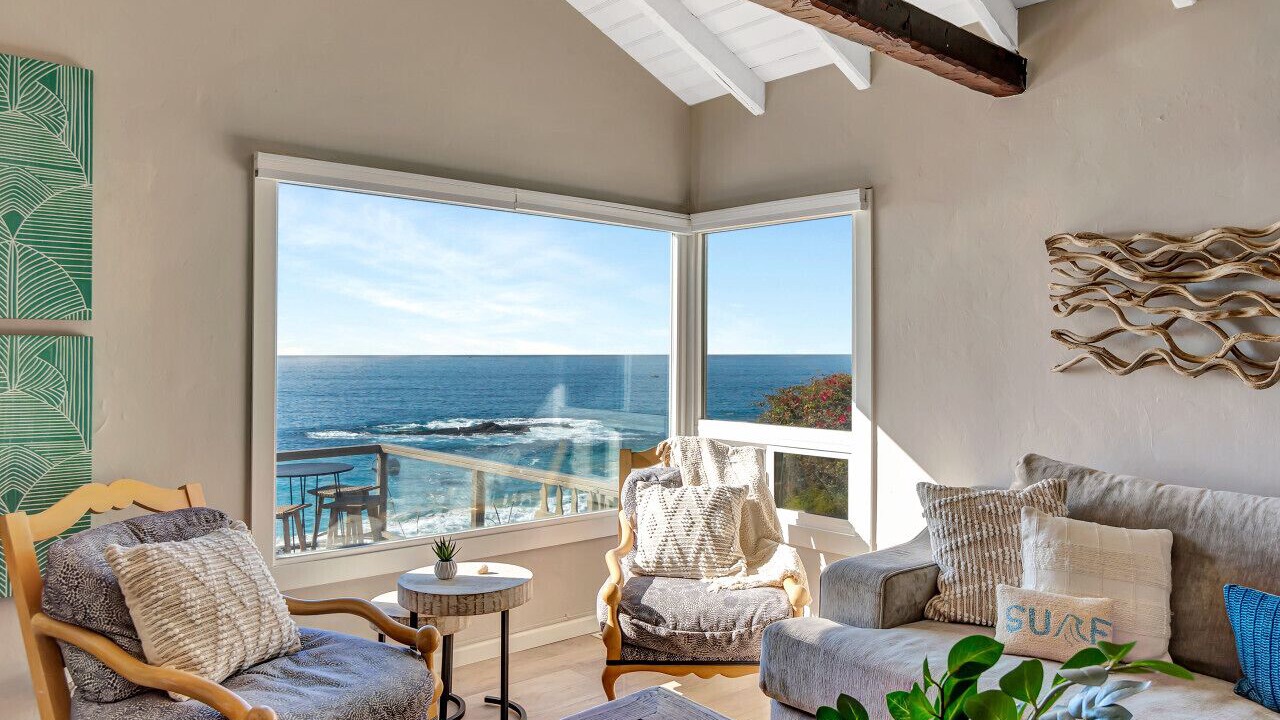 Photo of Bedroom in South Laguna