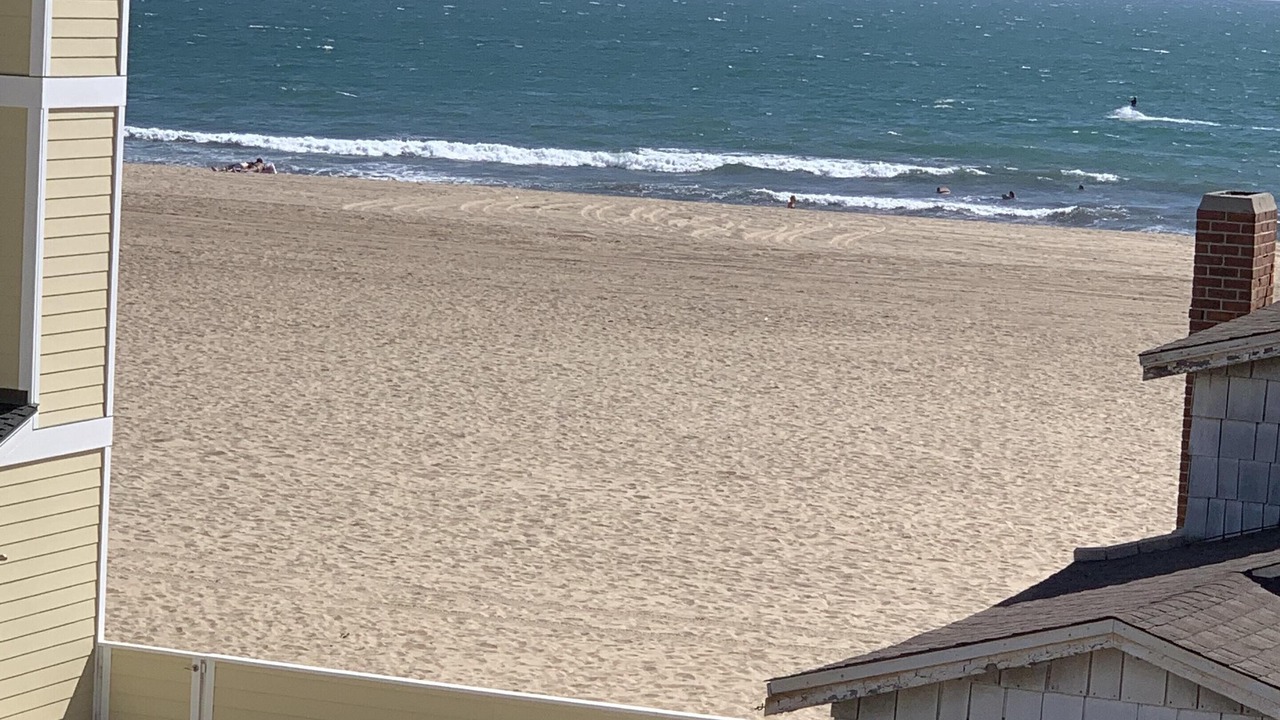 Photo of Others in Surfside