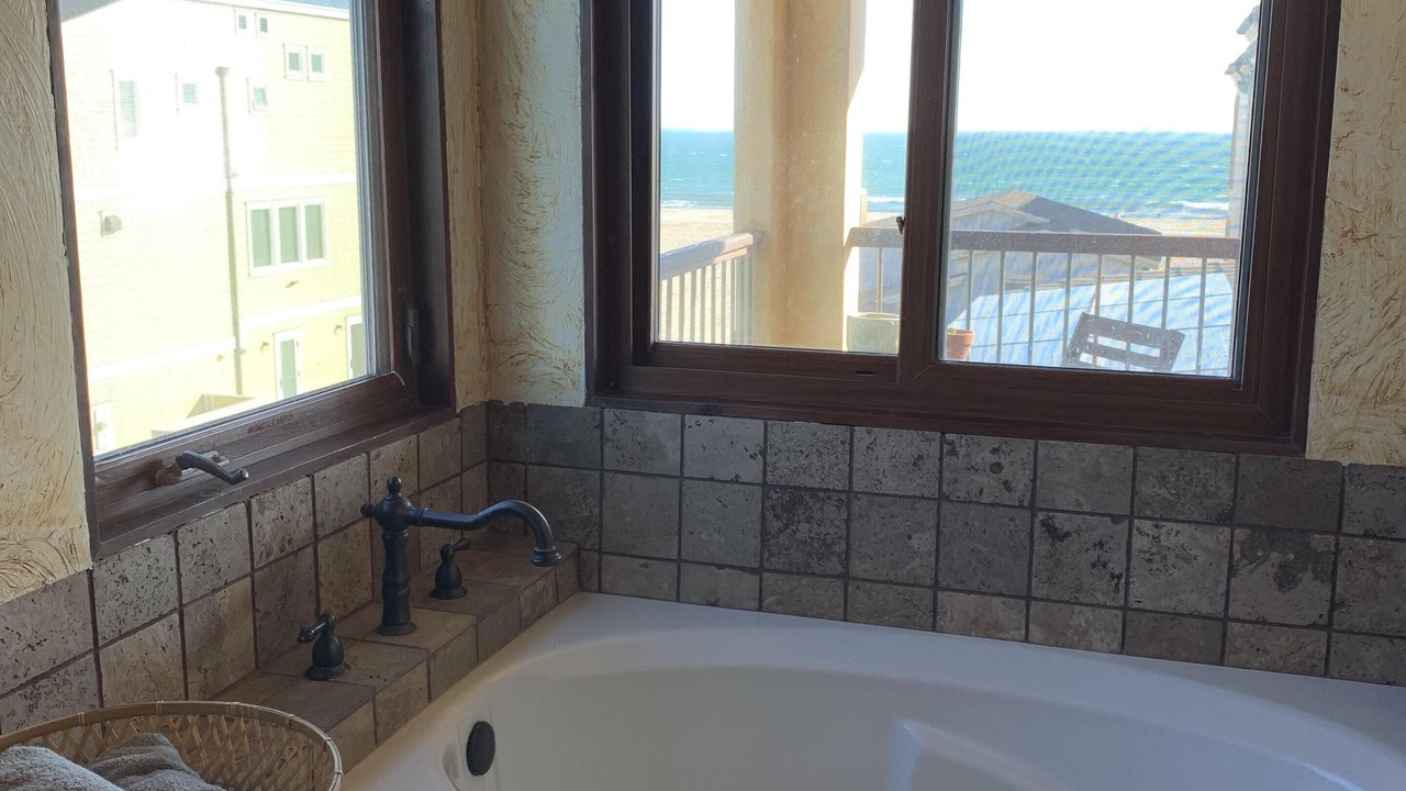 Photo of Bathroom in Surfside