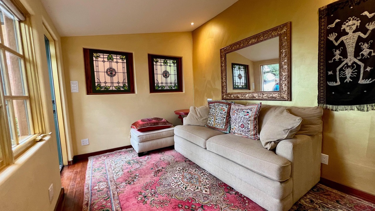Photo of Livingroom in Eucalyptus Hill